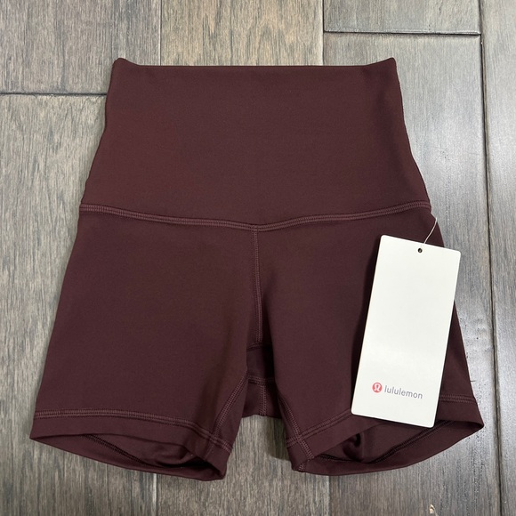 lululemon athletica Pants - Lululemon NWT Align High-Rise Short 4" Goodnight Plum